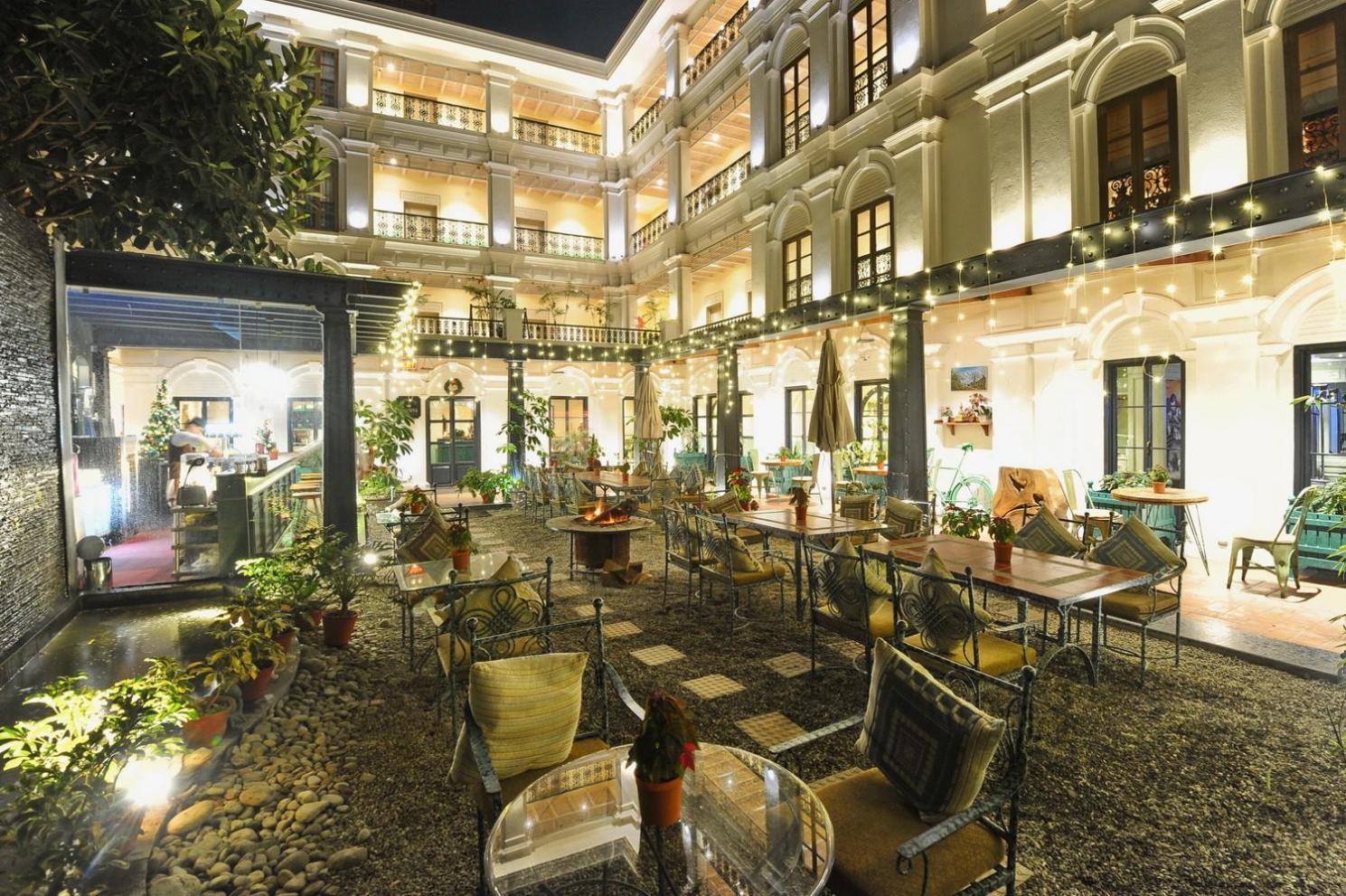 Nepali Ghar Hotel Katmandu Zewnętrze zdjęcie